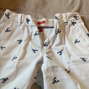 Men’s size 30 Izod White Shorts with Navy Lobster Print